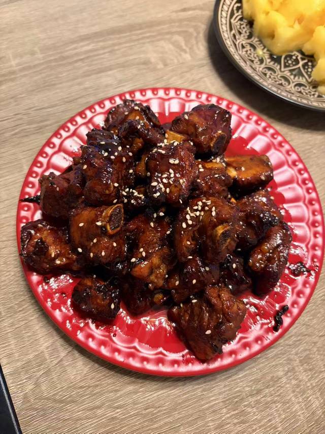 李阿姨工作生活照3