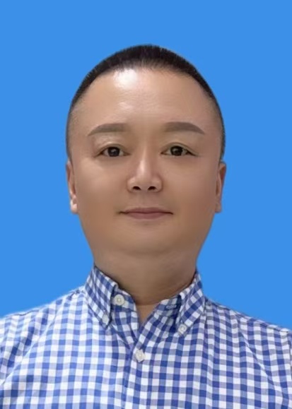上海管家助理、司机保镖李师傅公开照片