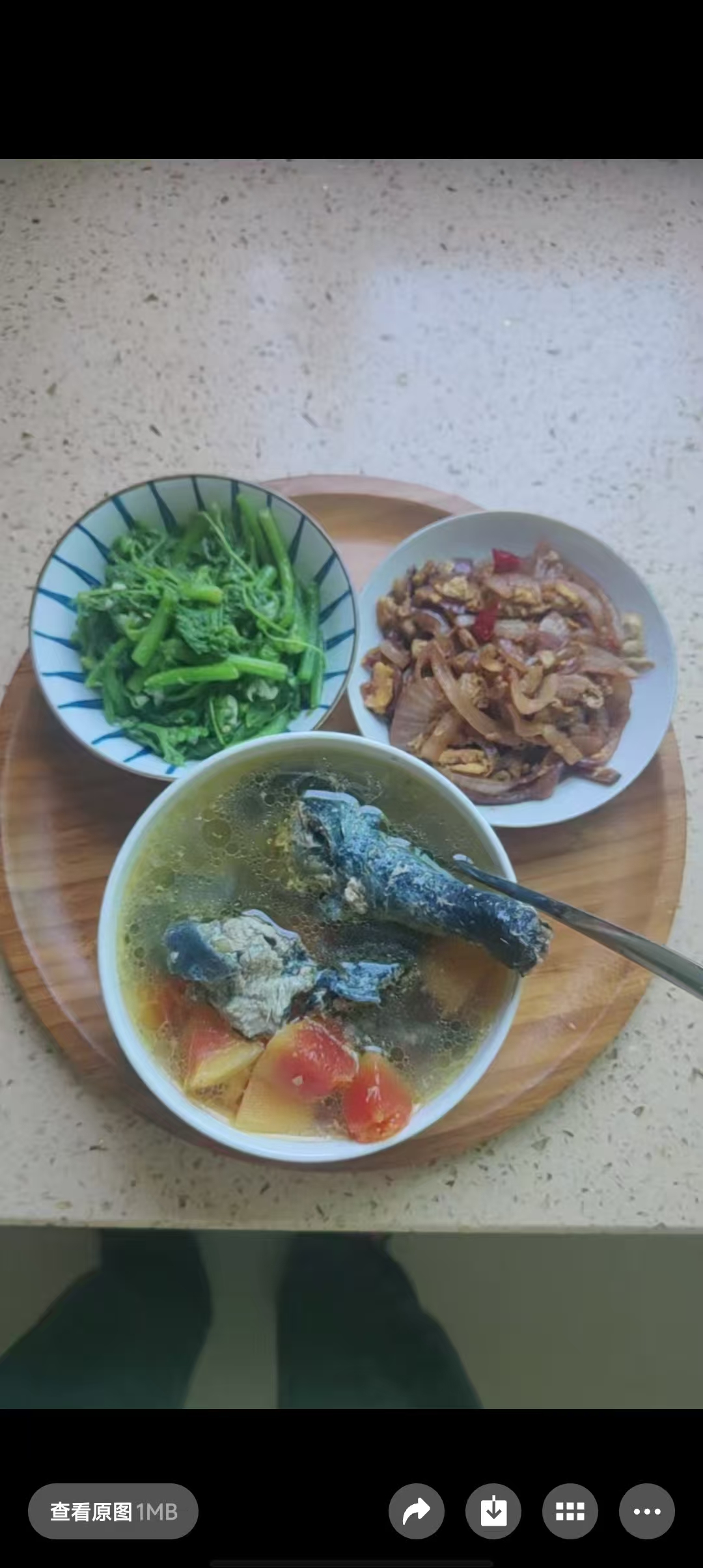 殷阿姨工作生活照6