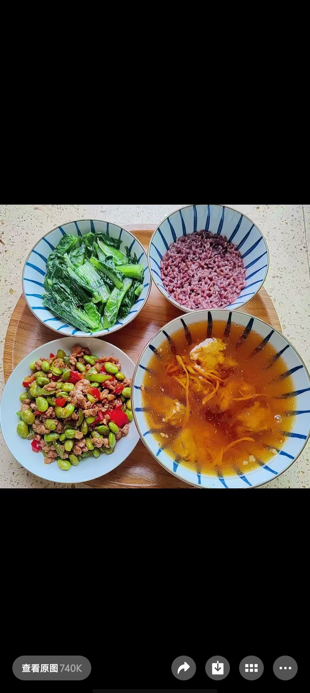 殷阿姨工作生活照10