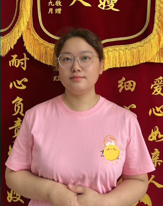 家政月嫂殷阿姨公开照片