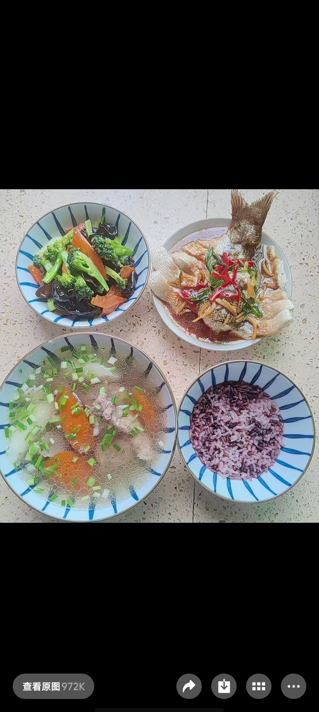 殷阿姨工作生活照7