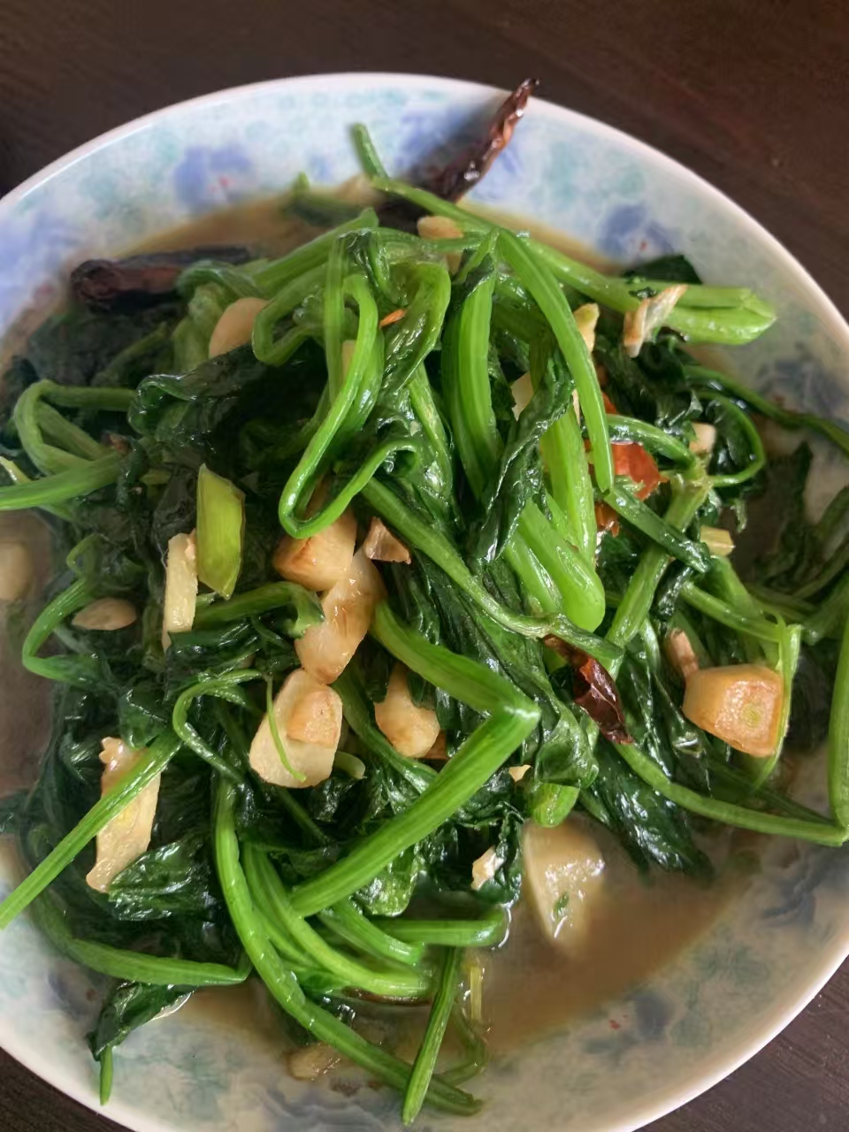 张阿姨工作生活照1