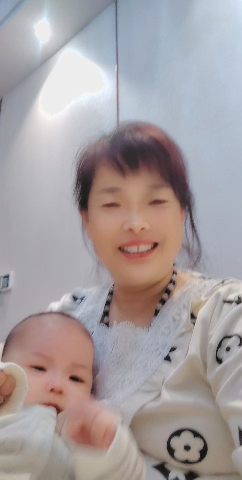 王阿姨缩略图2