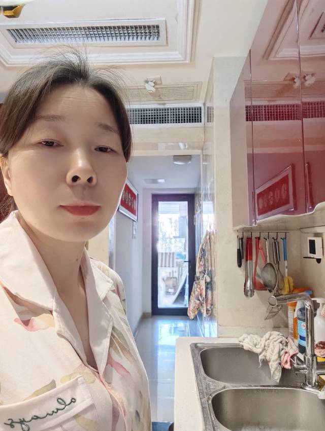 余阿姨缩略图2