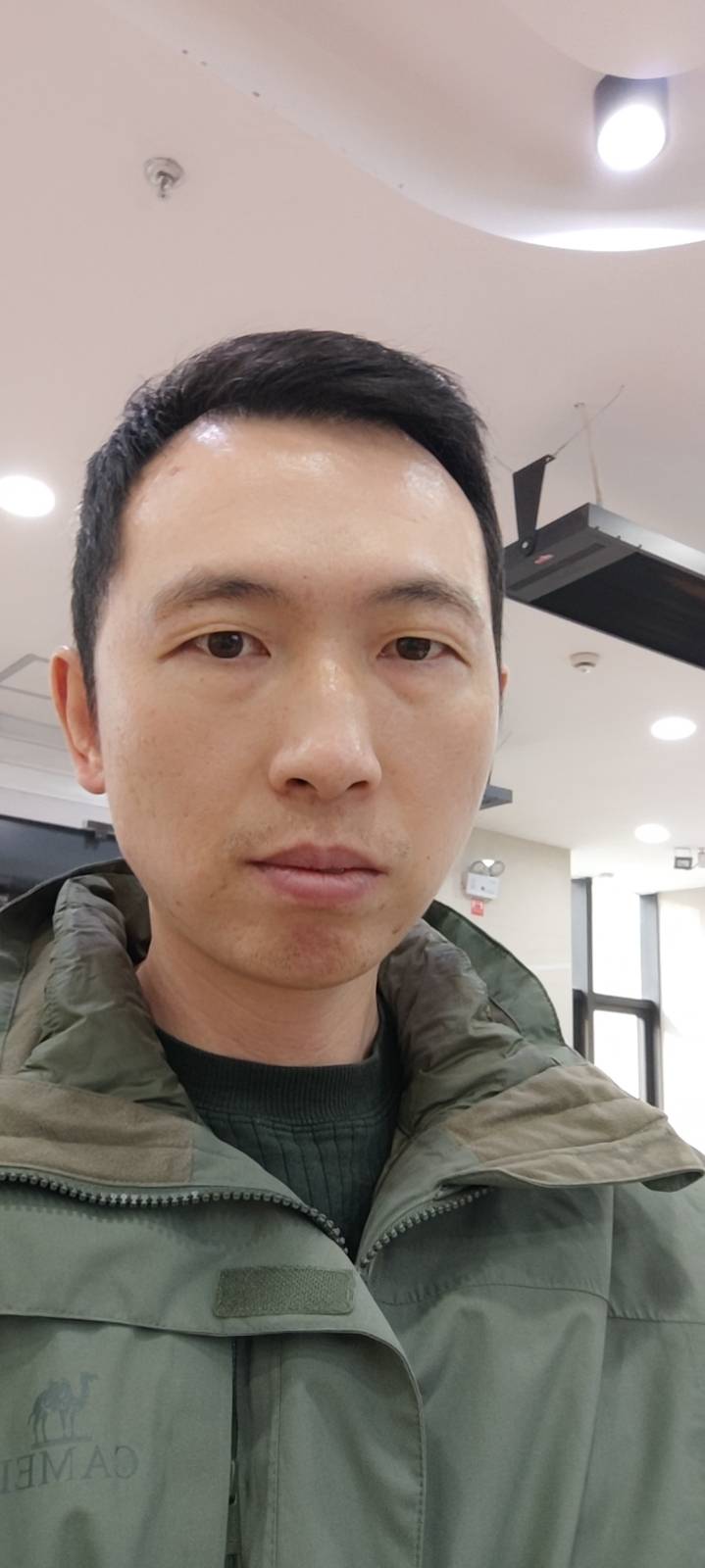 邝阿姨工作生活照5