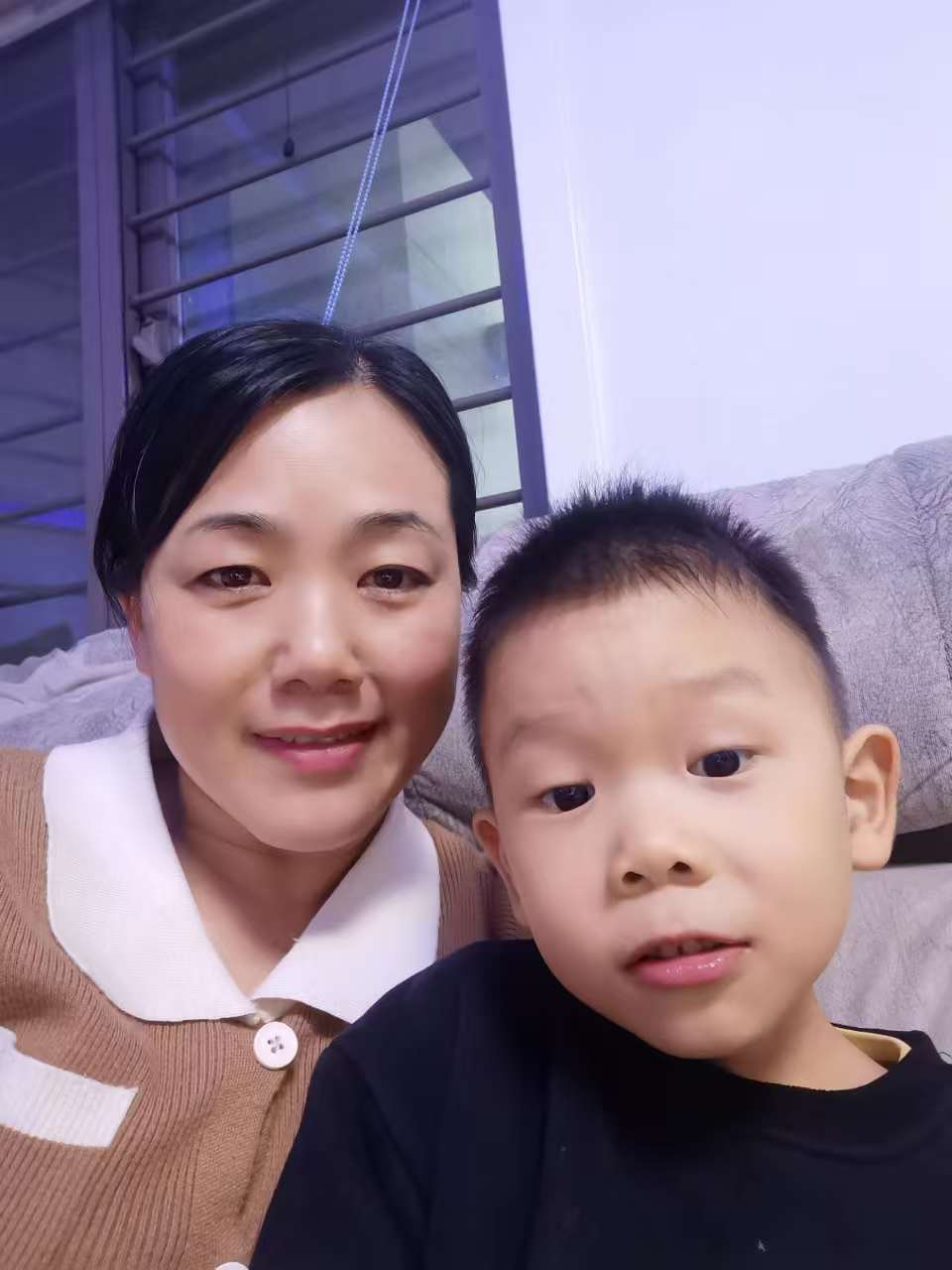 高阿姨工作生活照5