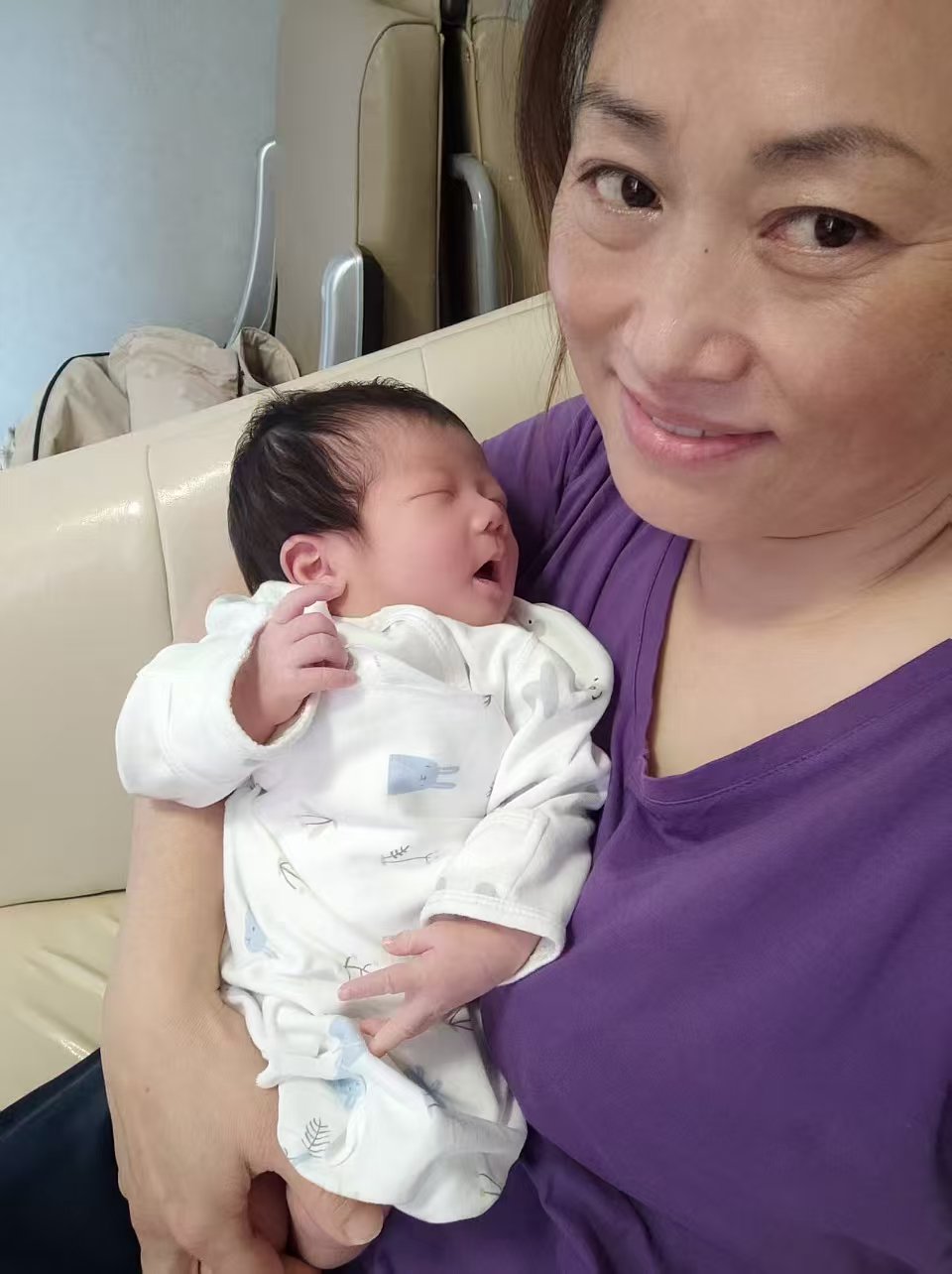 鲁阿姨缩略图7