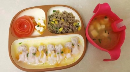 张阿姨工作生活照12