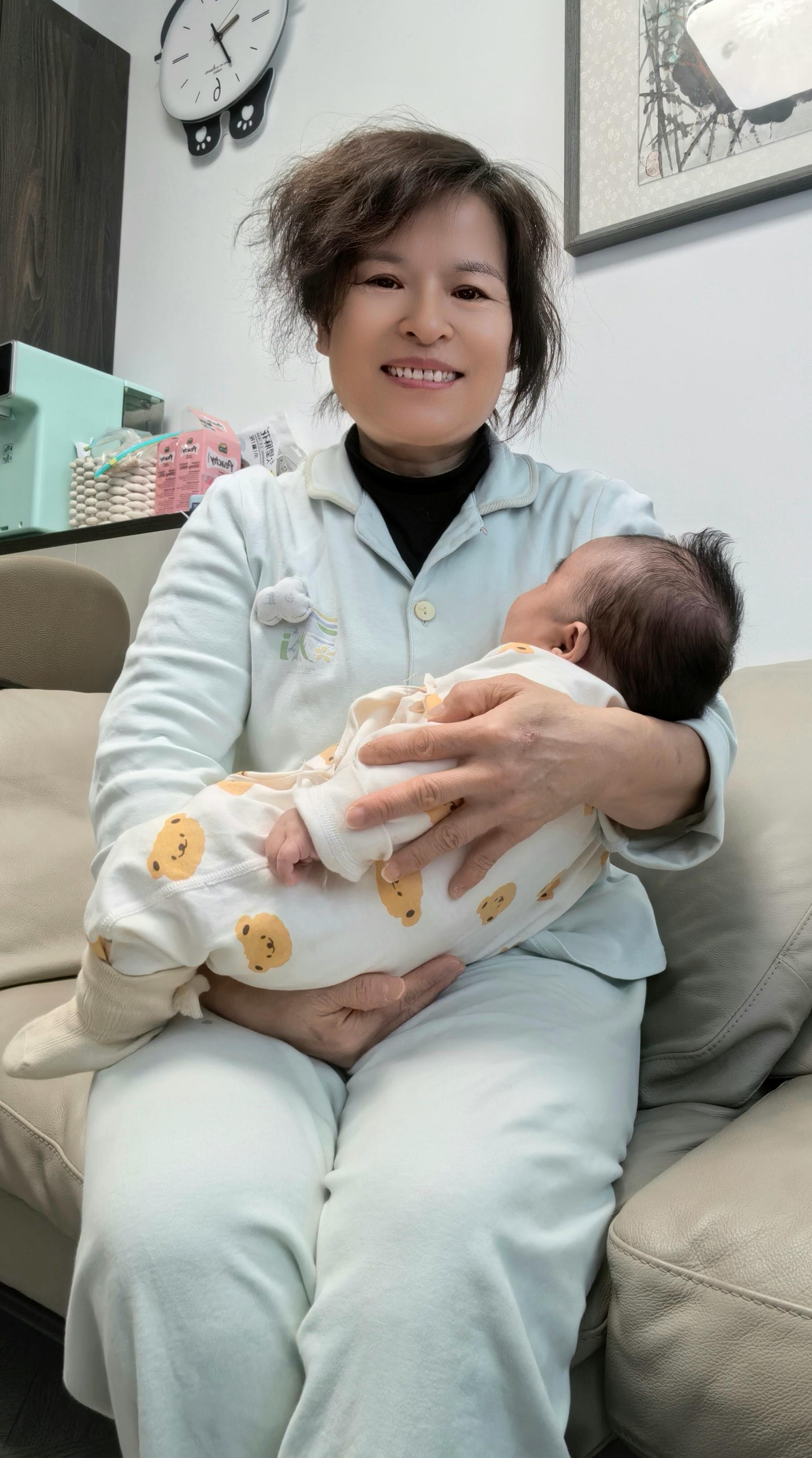 廉阿姨缩略图3