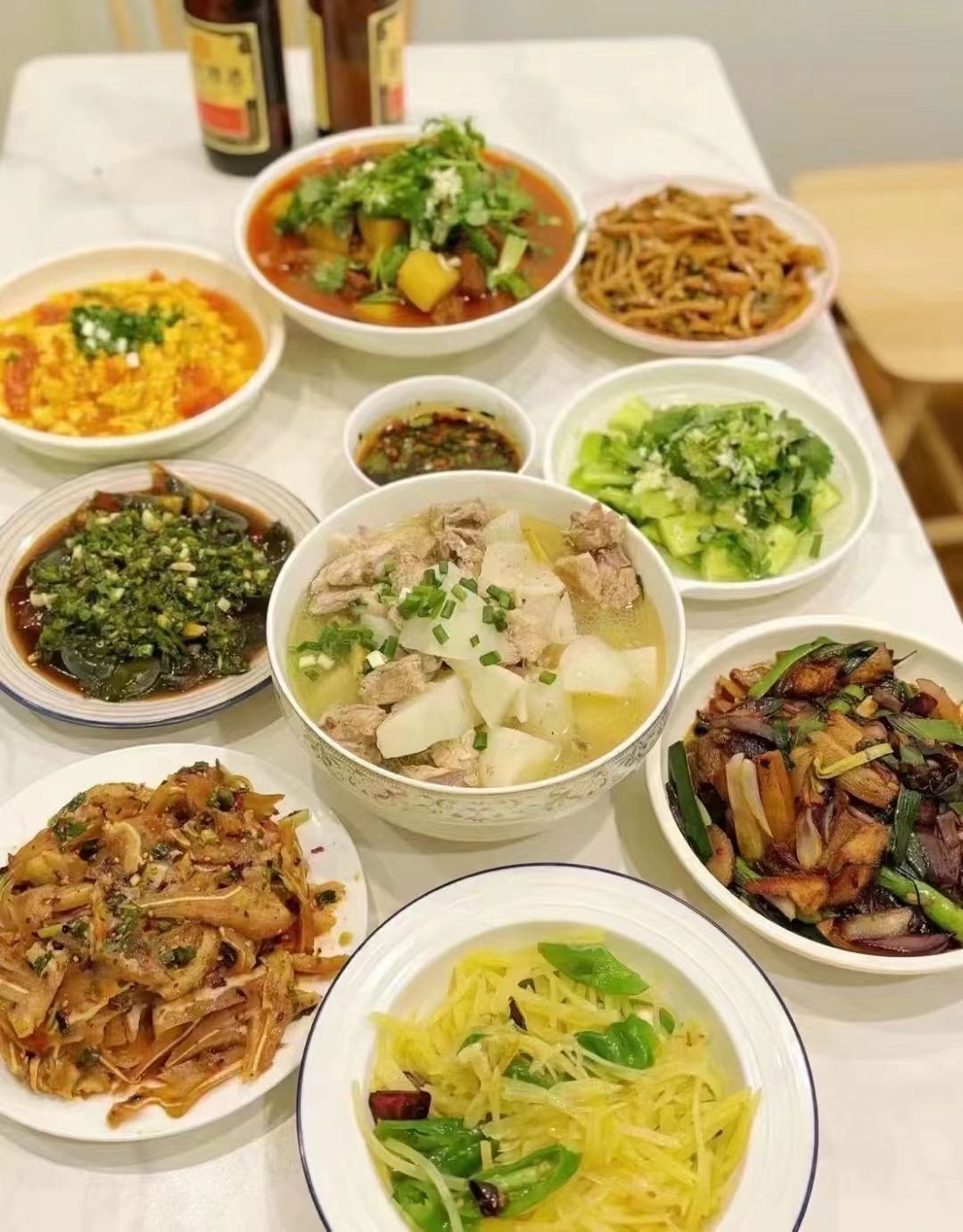 喻阿姨工作生活照3