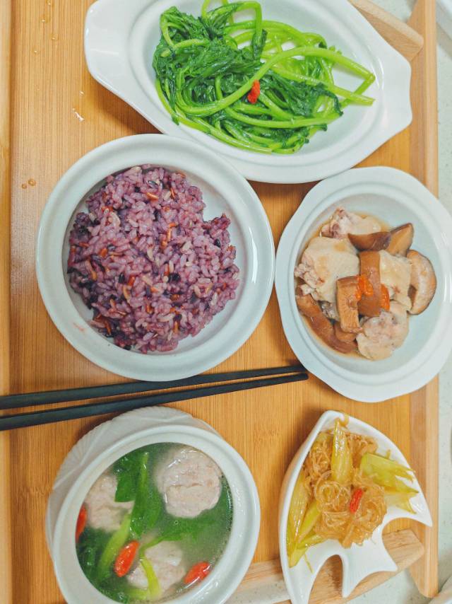 朱阿姨工作生活照8