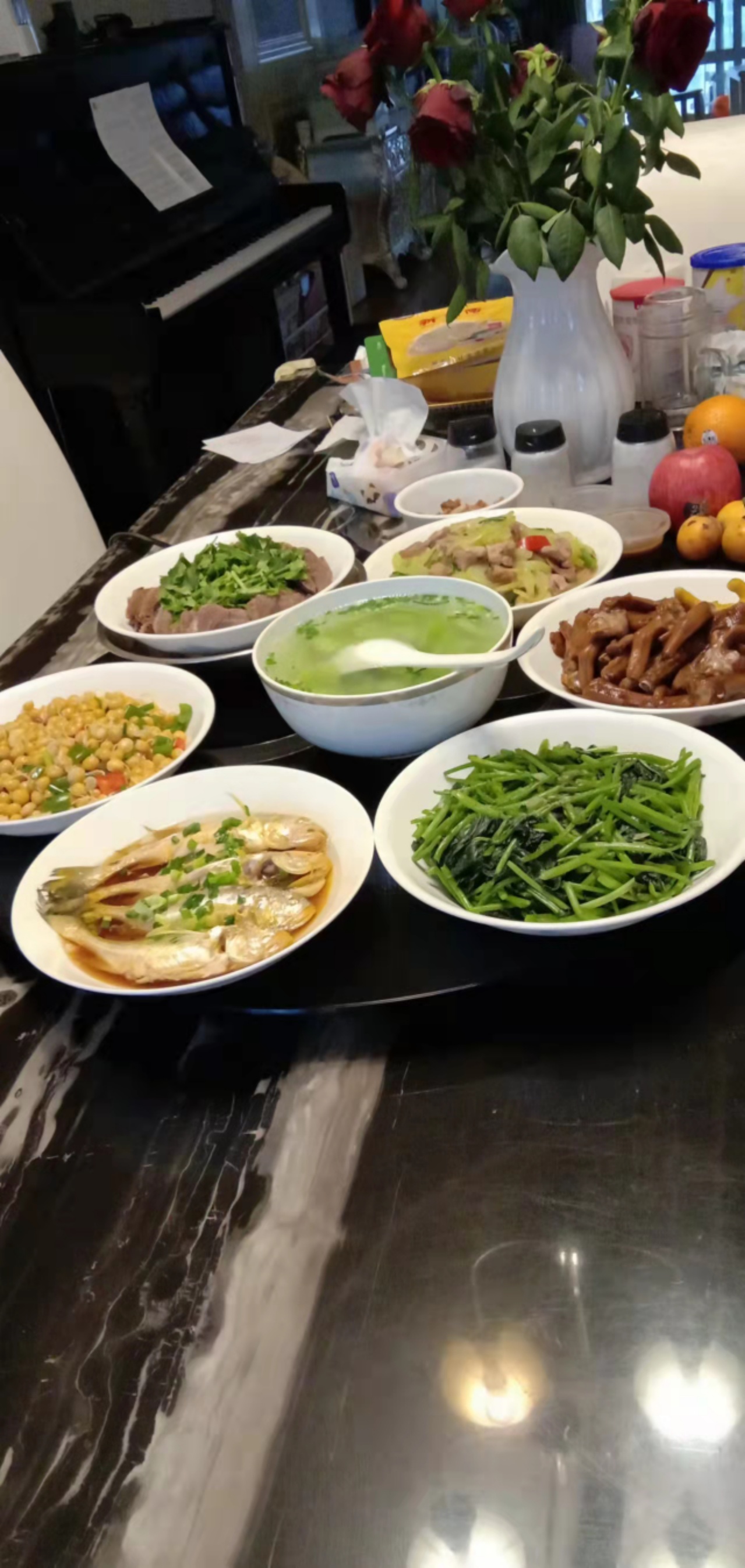 唐阿姨工作生活照9