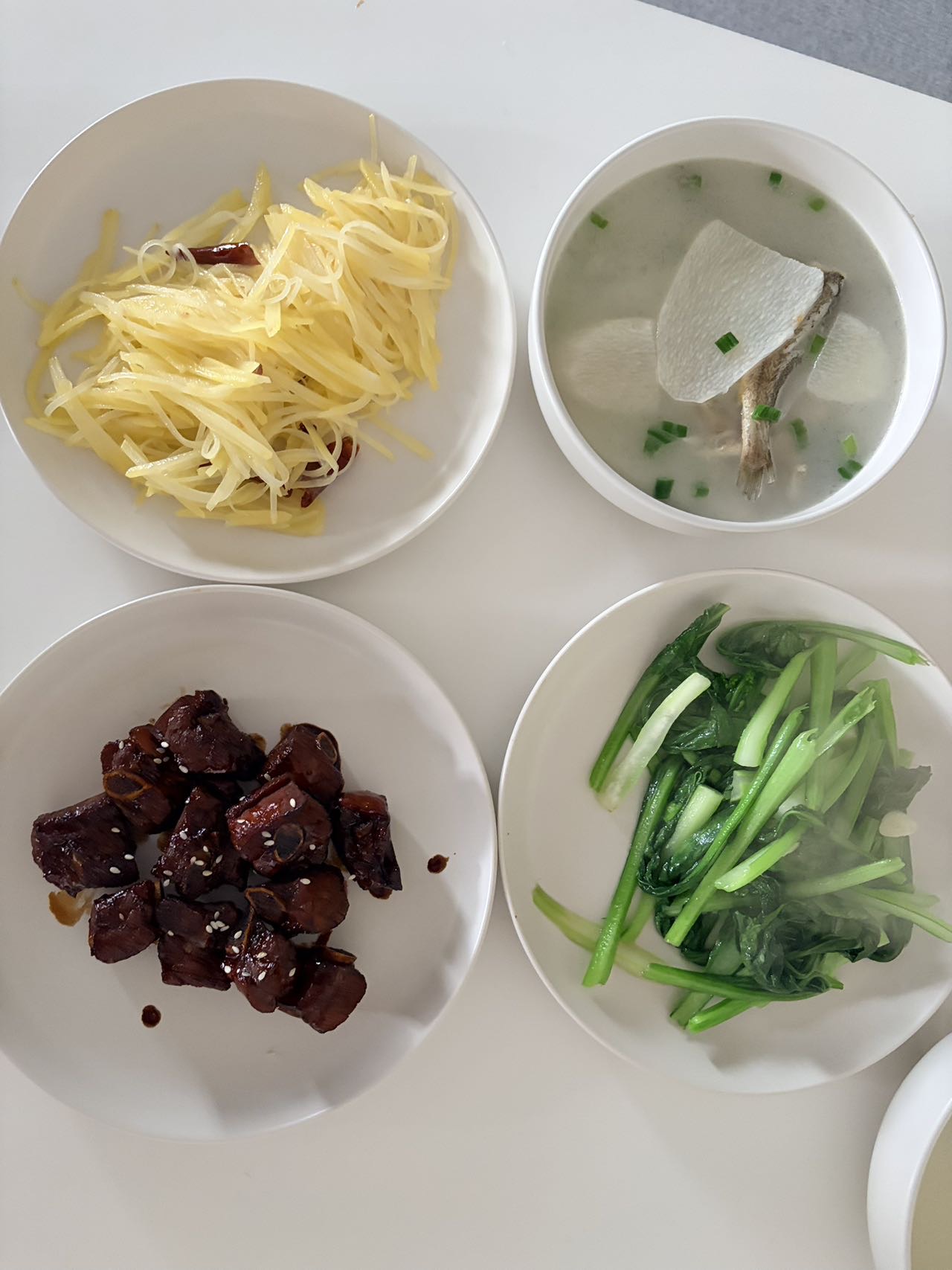 李阿姨工作生活照10