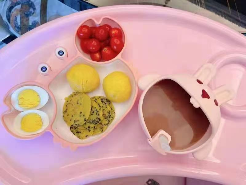 刘阿姨工作生活照7