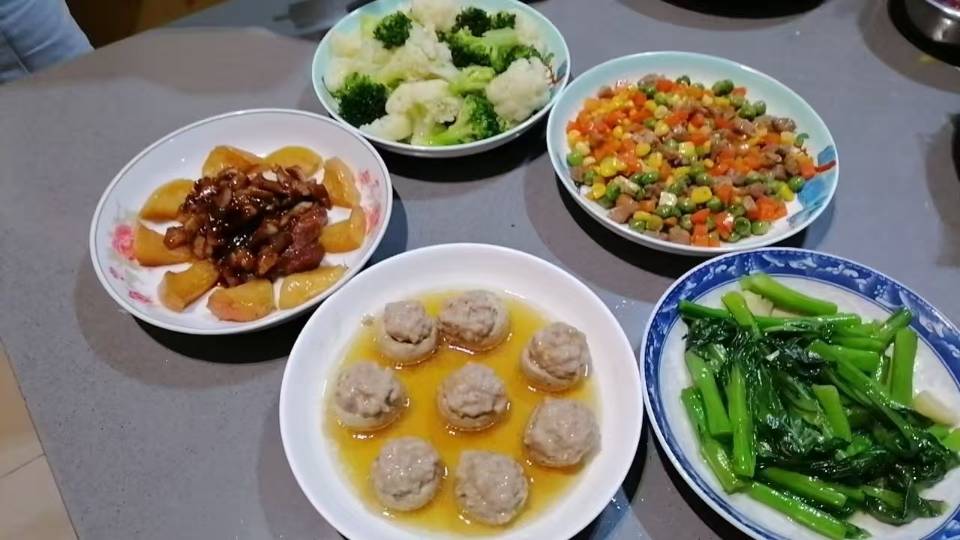 邹阿姨缩略图3