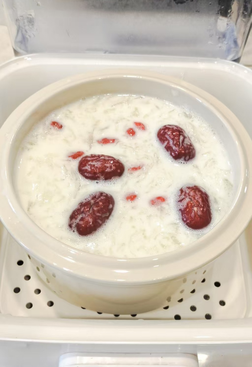 廖阿姨工作生活照5