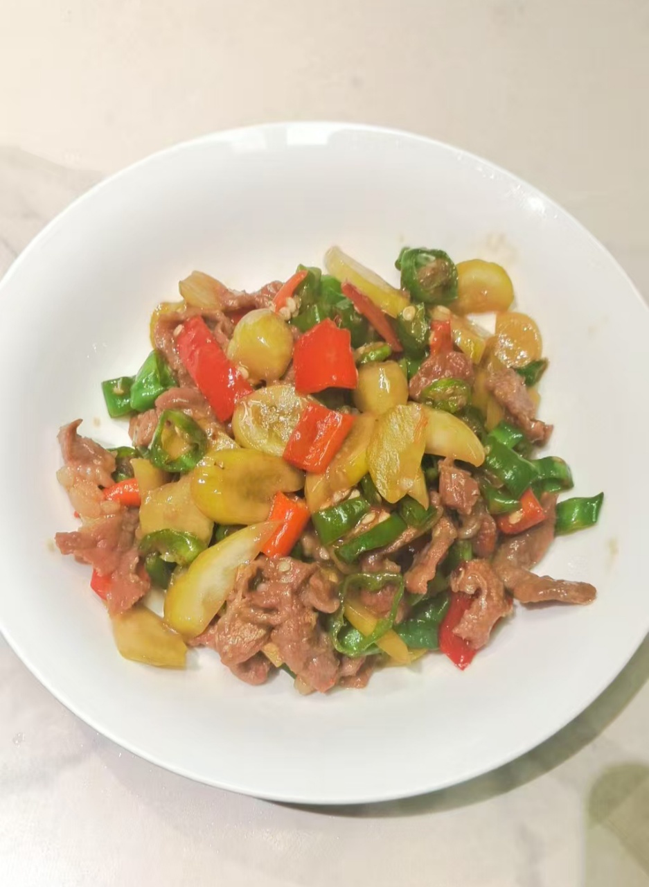 廖阿姨工作生活照9
