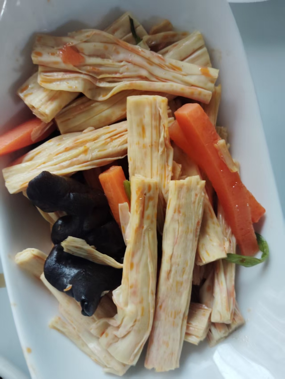 邢阿姨工作生活照3