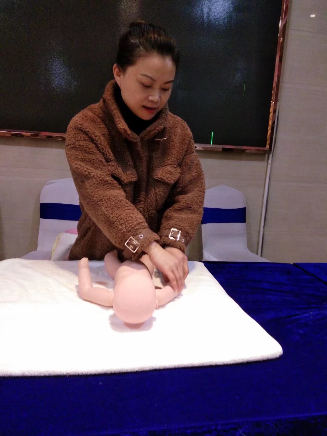 郭阿姨工作生活照4