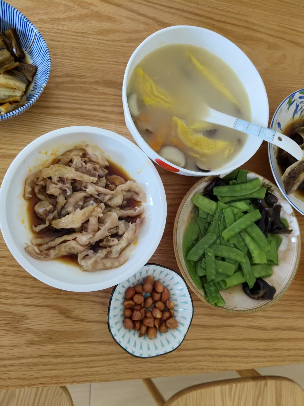 赵阿姨工作生活照7
