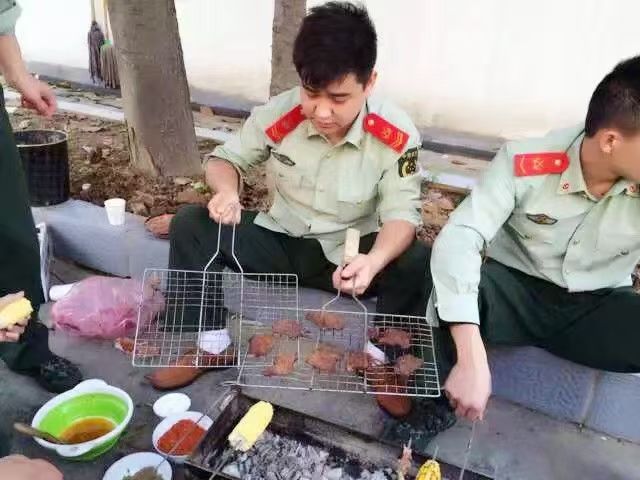 王师傅工作生活照8