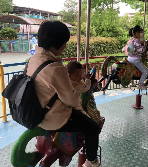 杨阿姨缩略图2