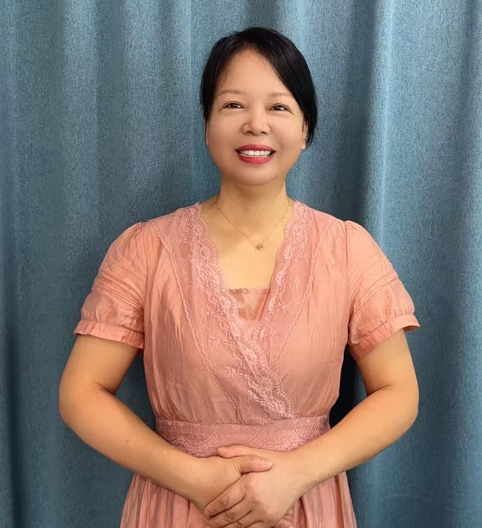 家政家务师黄阿姨公开照片