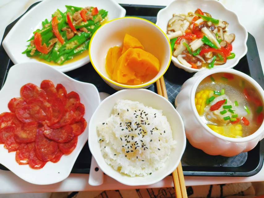 汤阿姨缩略图3