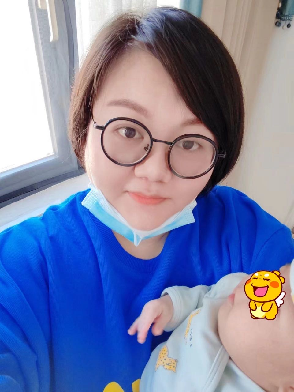 杨阿姨工作生活照3