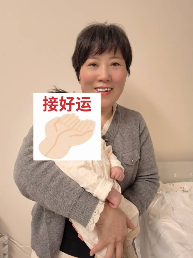 余阿姨工作生活照3