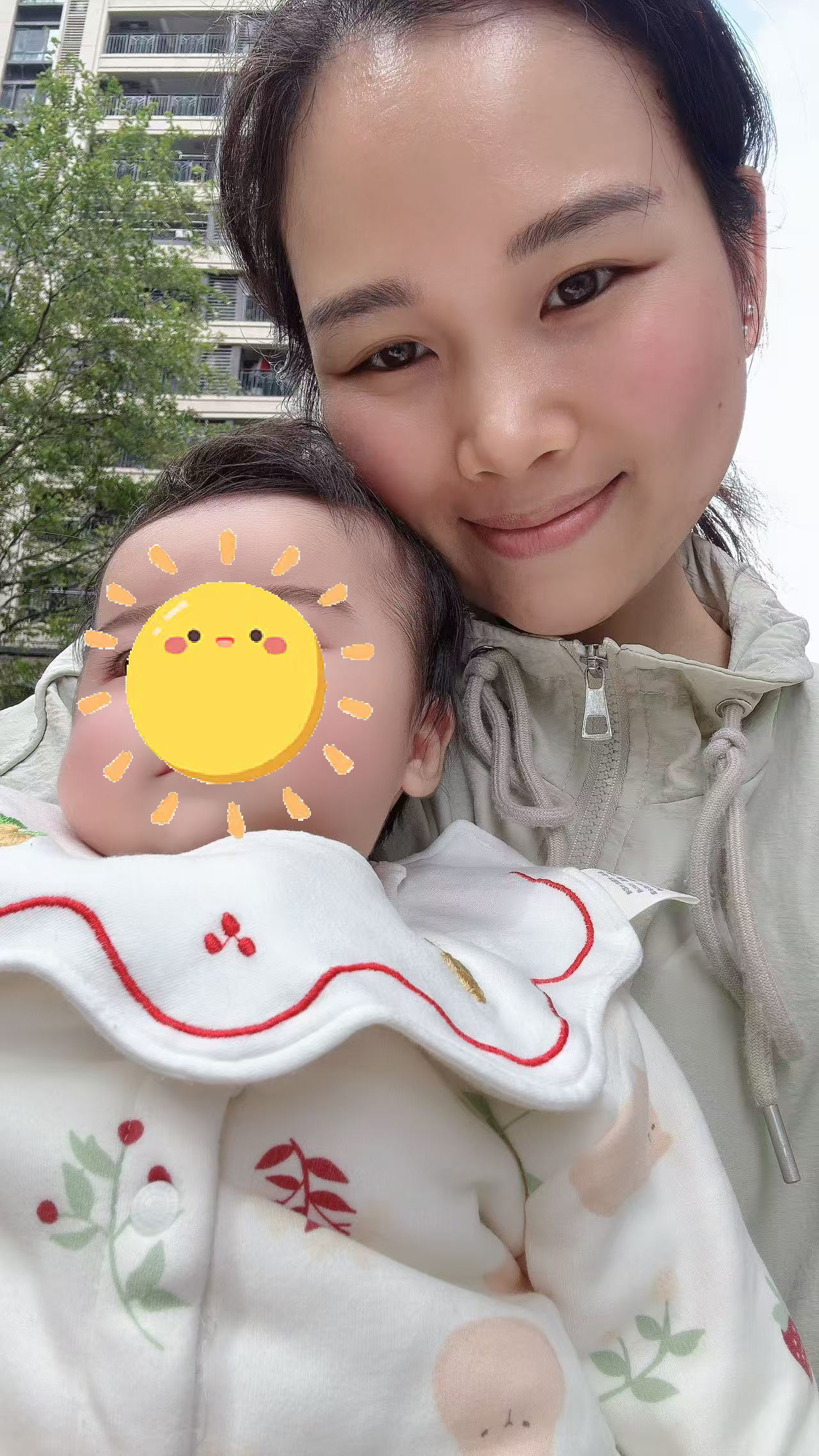 谢阿姨工作生活照1