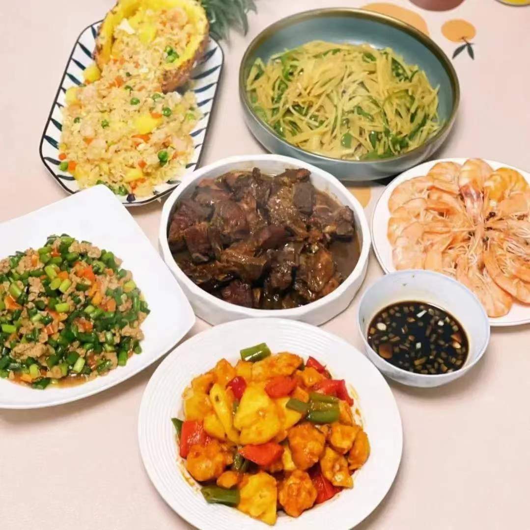 夏阿姨工作生活照2