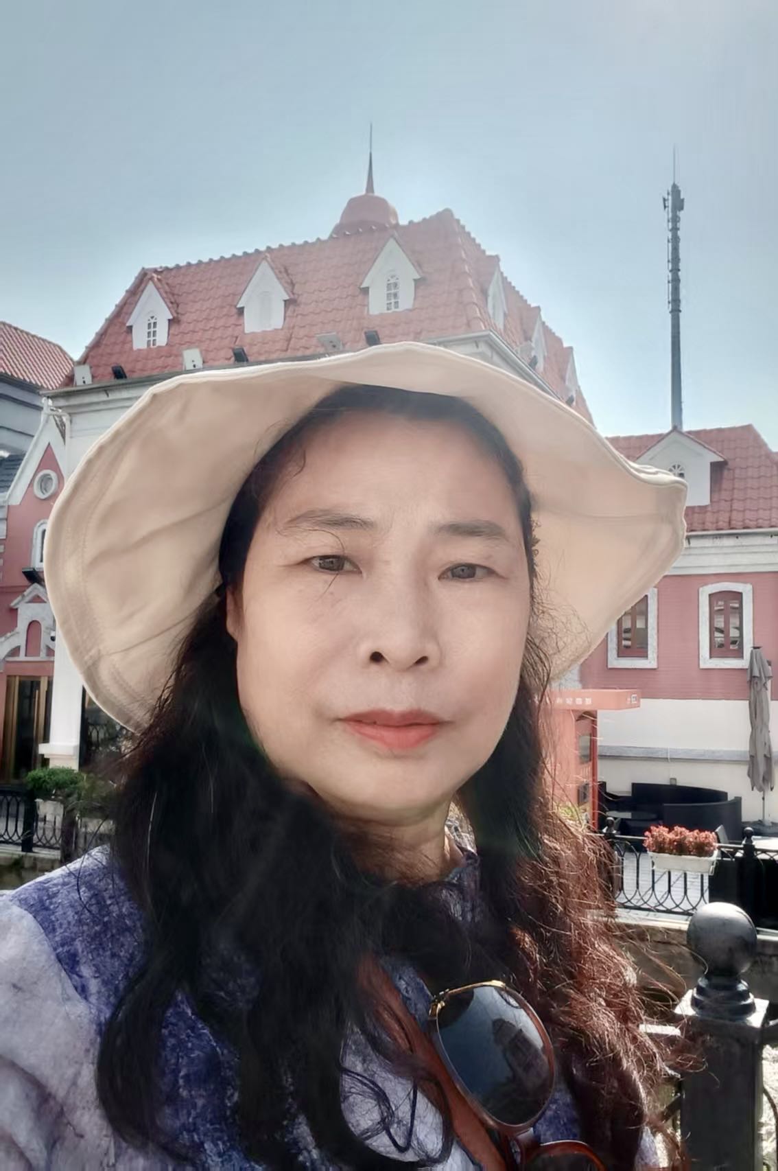 黄阿姨公开照片