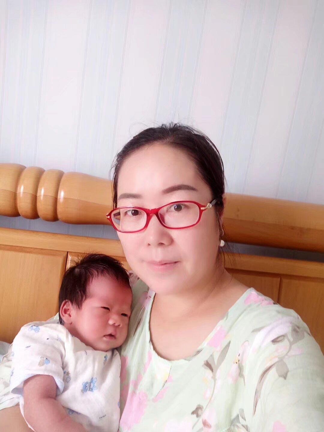 杨阿姨工作生活照4