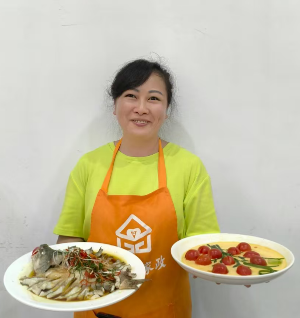 家政育婴师李阿姨公开照片