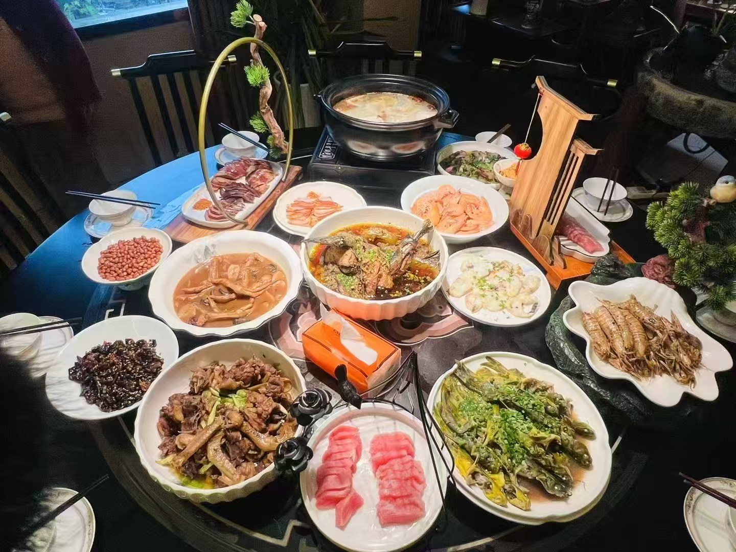 李阿姨工作生活照1