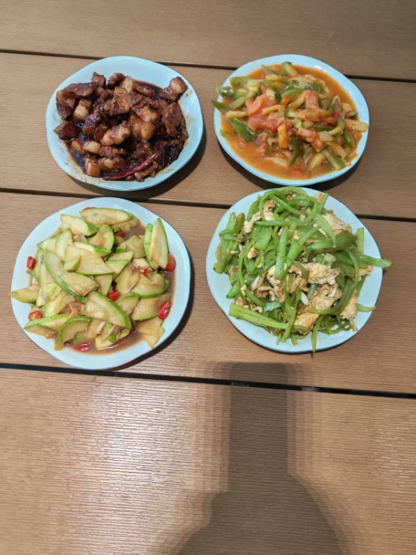 牛阿姨工作生活照8