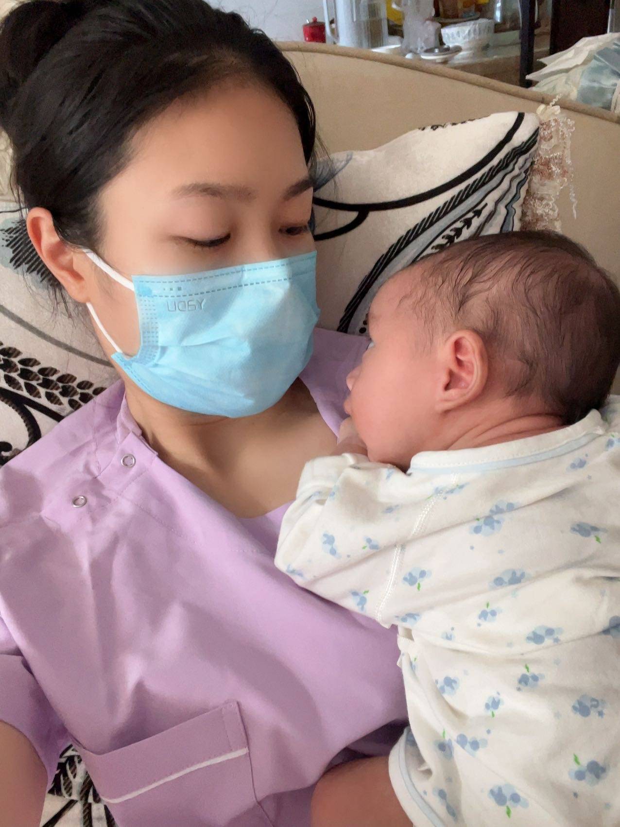 覃阿姨缩略图7