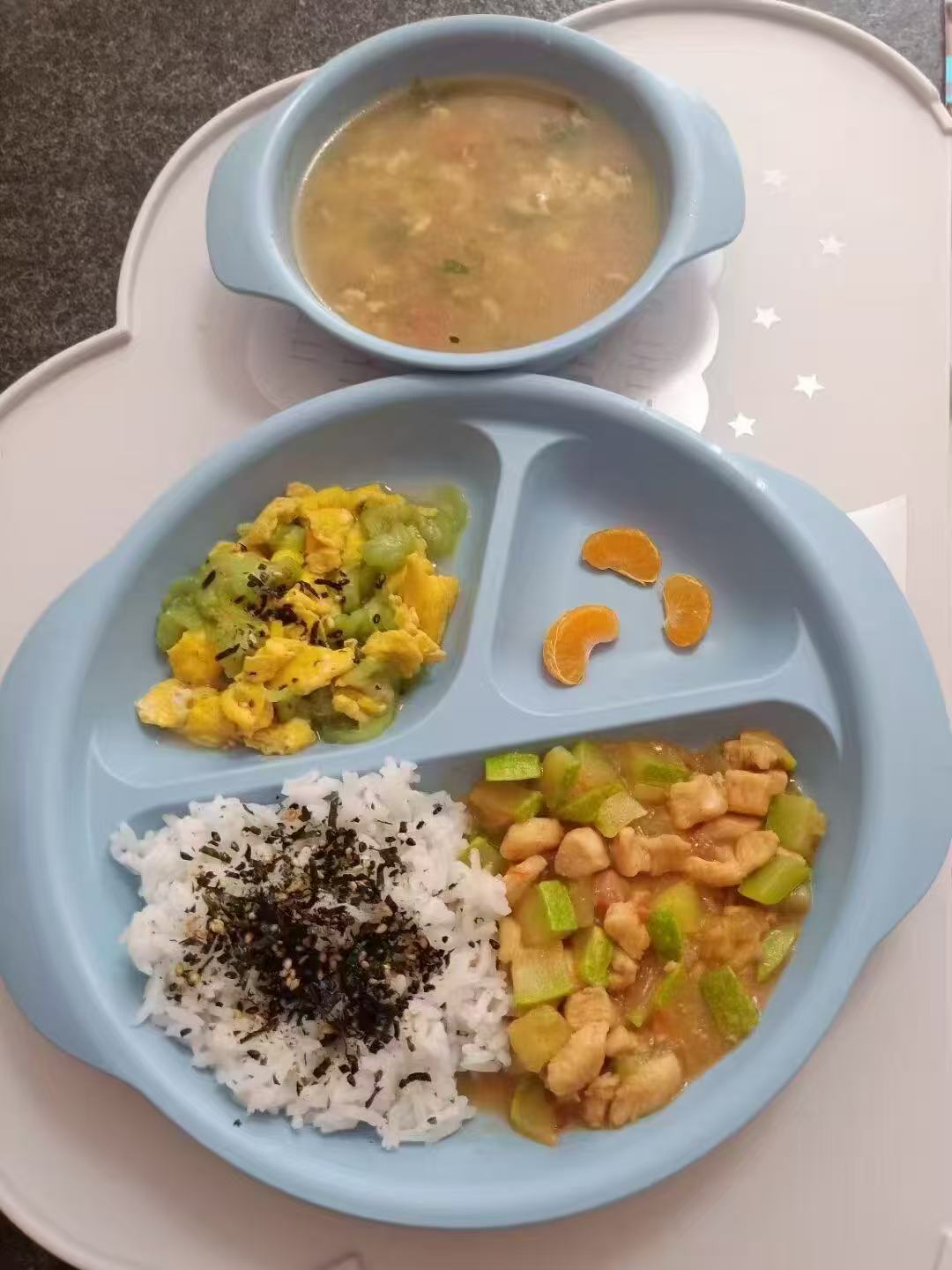 陈阿姨工作生活照9