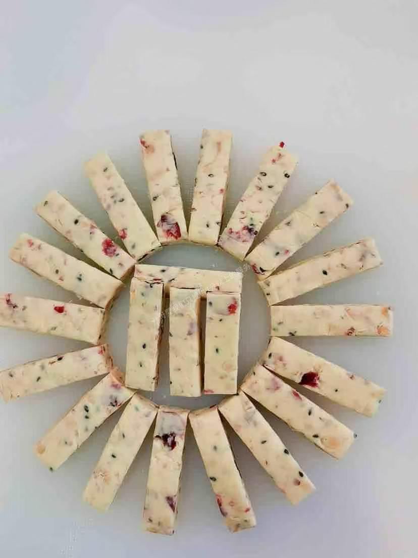 李阿姨工作生活照5