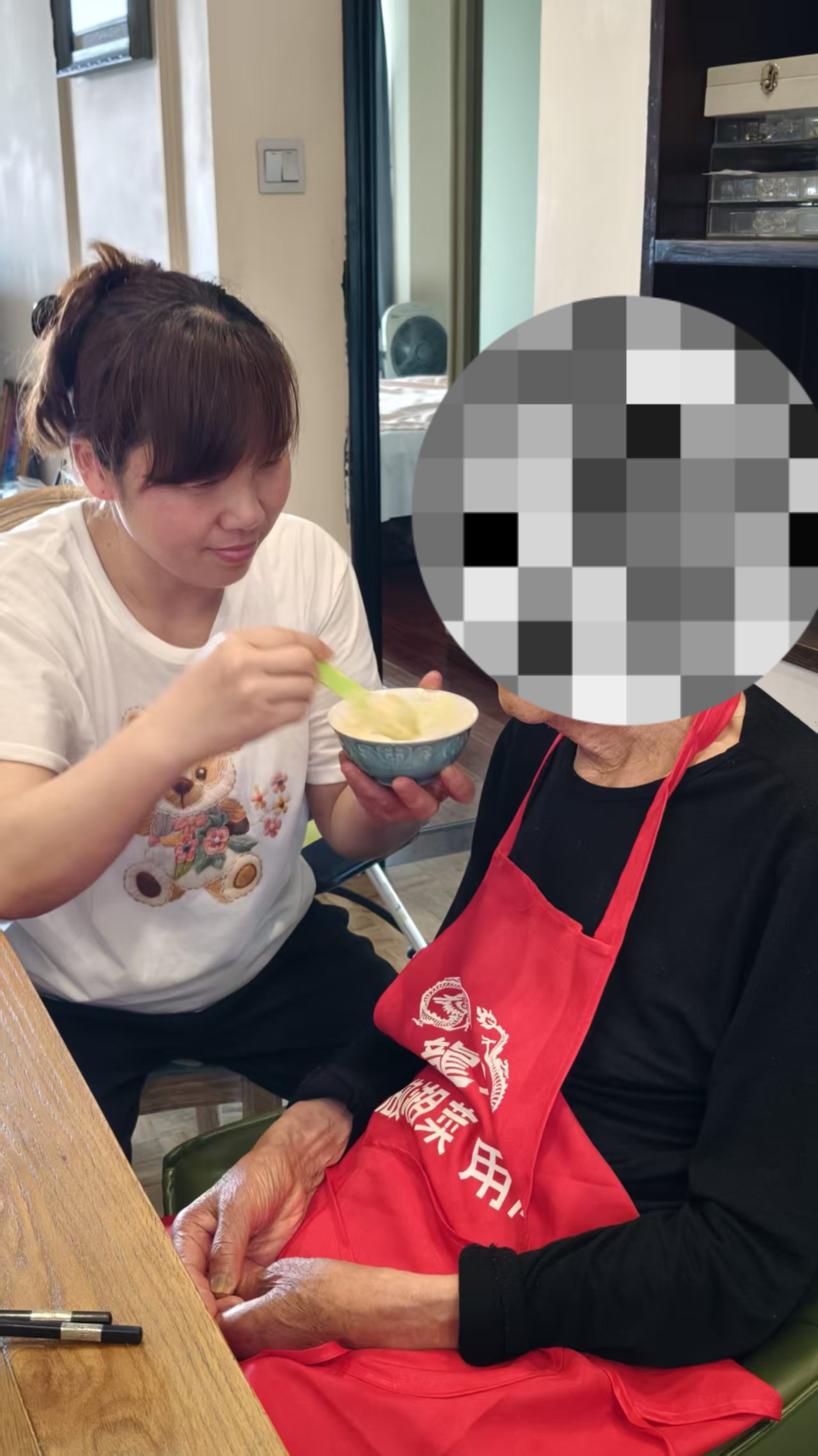 彭阿姨缩略图3