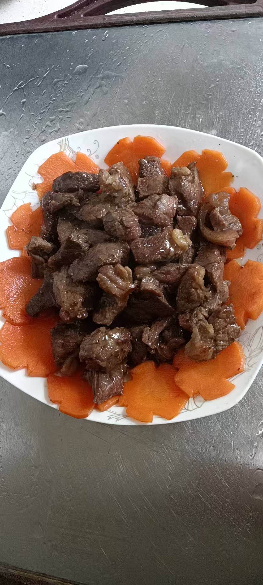 徐阿姨工作生活照3