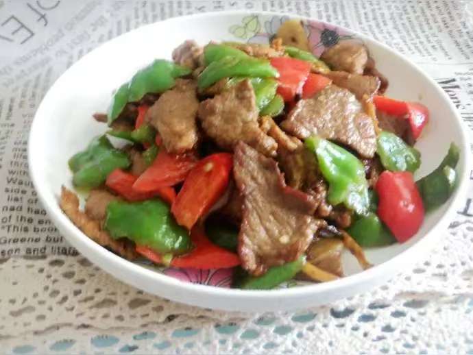 况阿姨工作生活照6