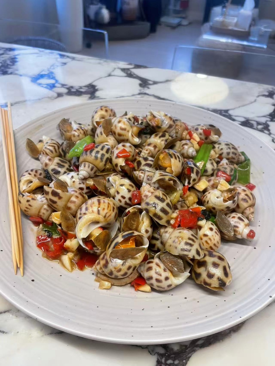 吕阿姨工作生活照4