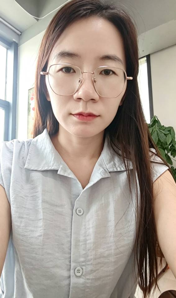 梁阿姨公开照片