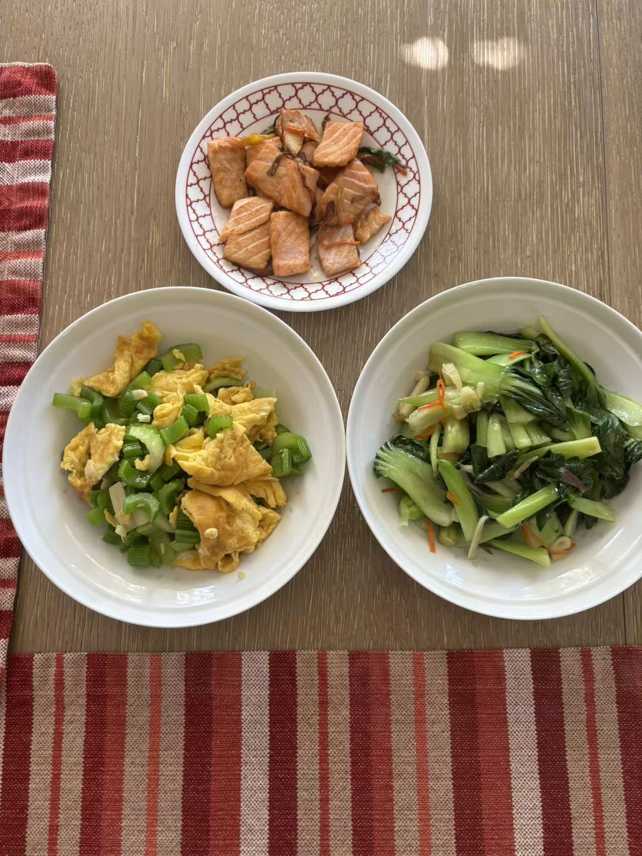 王阿姨工作生活照1