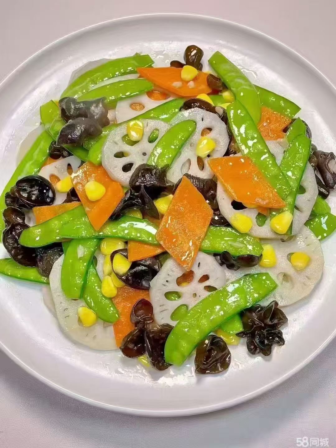 李阿姨工作生活照4