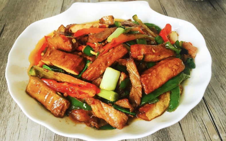 杨阿姨工作生活照2