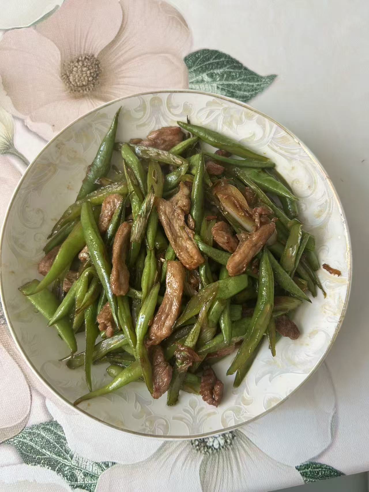 石阿姨工作生活照3